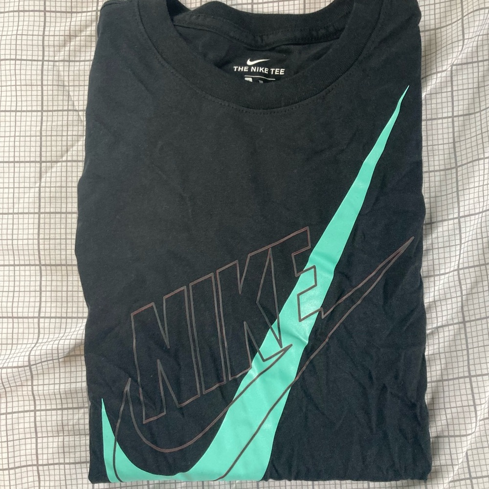 Boys Nike tshirt